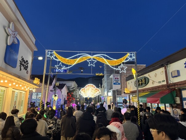 불빛 켜지자 발길도 머물렀다…청양 겨...