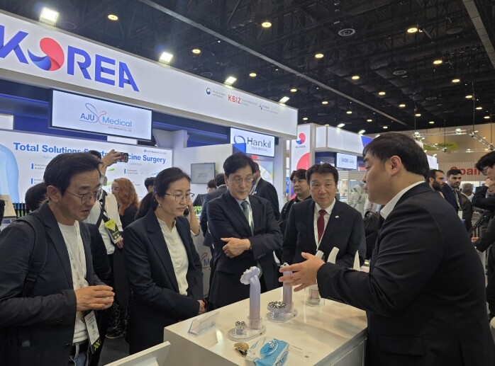 강원 의료기기, 두바이 현장서 ...