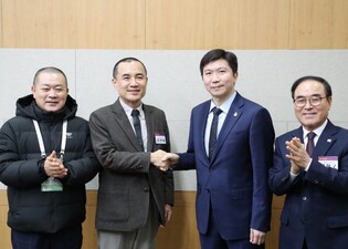 김진태 강원도지사, 유승민 대한체육회장 면담…2030년 전국체전 유치 의지 밝혀