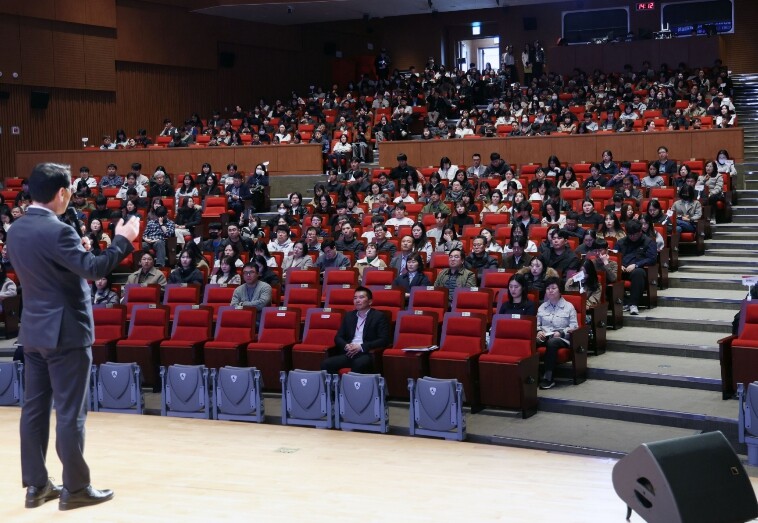 충남도 도내 적극행정 확산 도모