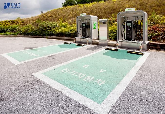 강남구, 전기차 충전기 설치비 최대 ...
