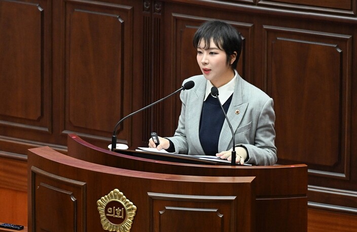 위탁가정도 가족으로 인정하는 조례 부...