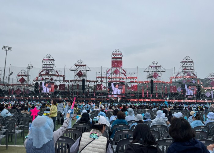 창원시, 체리블라썸뮤직페스티벌,‘트롯데이’공연으로 첫날 화려한 시작