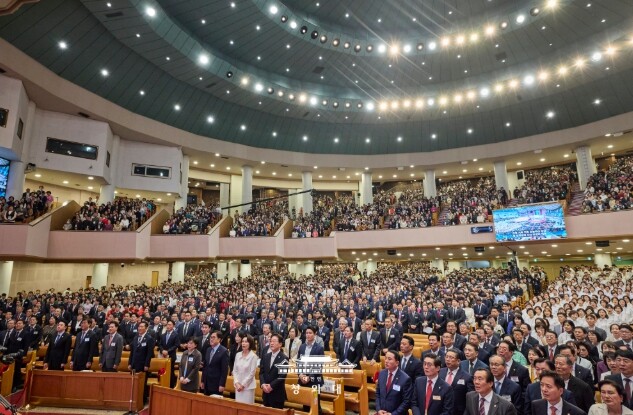 이재명 대통령 부부, 2026 한국교회 부활절 연합예배 참석
