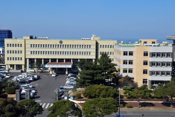 제주도교육청 서귀포도서관, 중문중 독...